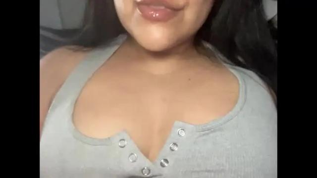 Image 3 of bunnymami Stream on Chaturbate on 5 days ago