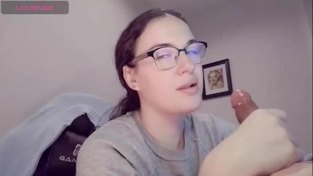 Image 3 of bunnynextdoor Stream on Chaturbate on 2 months ago