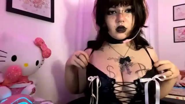 Image 3 of bunnyvivi Stream on Chaturbate on 21 months ago