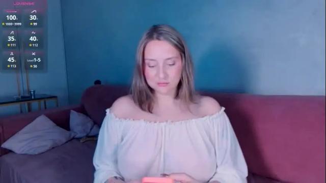 Image 3 of burn_lissa Stream on Chaturbate on 4 months ago