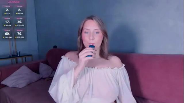 Image 4 of burn_lissa Stream on Chaturbate on 4 months ago