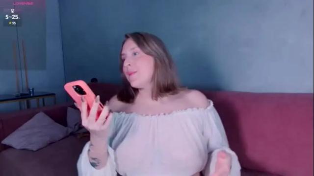 Image 7 of burn_lissa Stream on Chaturbate on 4 months ago