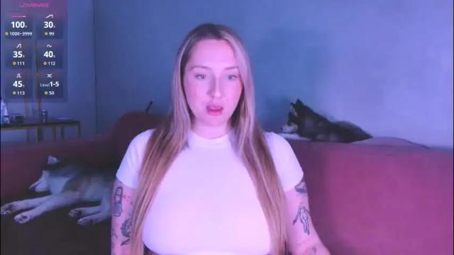 Image 2 of burn_lissa Stream on Chaturbate on 8 days ago