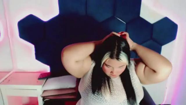Image 2 of burning_rosebbww01 Stream on Chaturbate on 16 months ago