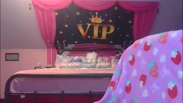 Image 12 of burnthemail Stream on Chaturbate on 25 days ago