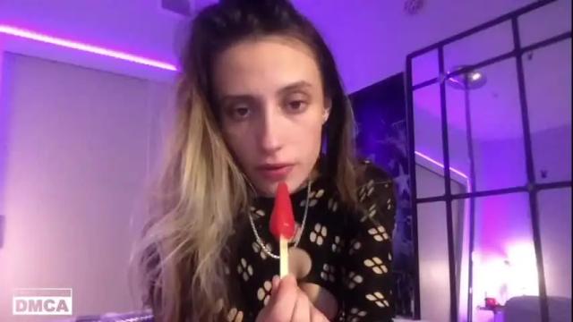 Image 3 of bustdownmeltdown Stream on Chaturbate on 18 months ago