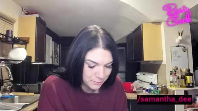 Image 3 of busty_geek48 Stream on Chaturbate on 23 days ago