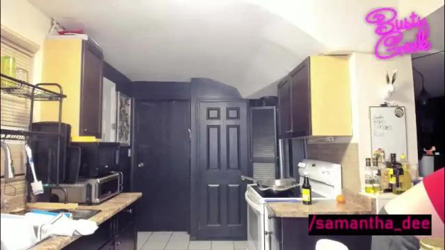 Image 6 of busty_geek48 Stream on Chaturbate on 9 days ago