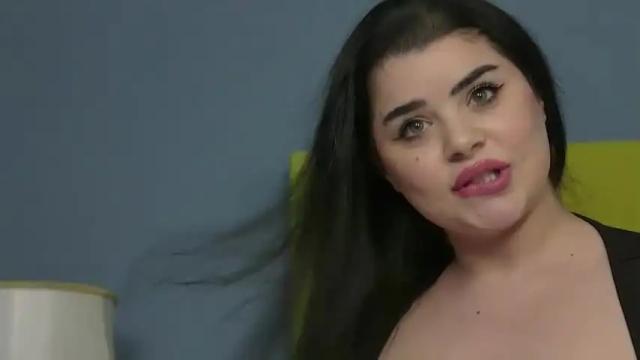 Image 4 of busty_madison Stream on Chaturbate on 17 months ago