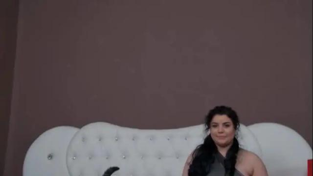 Image 2 of busty_madison Stream on Chaturbate on 23 days ago