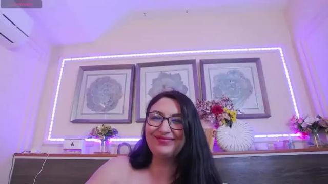 Image 3 of bustyeva_ Stream on Chaturbate on 16 months ago