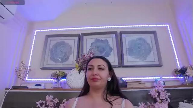Image 11 of bustyeva_ Stream on Chaturbate on 2 months ago