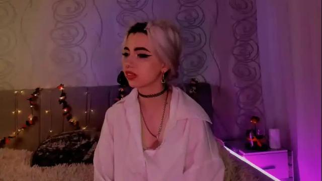 Image 3 of but_not_for_freeeeee Stream on Chaturbate on 5 months ago