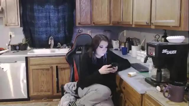 Image 4 of butcher_babe Stream on Chaturbate on 17 months ago
