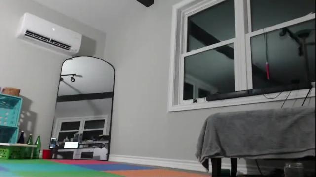 Image 4 of butt3rcup Stream on Chaturbate on 20 days ago