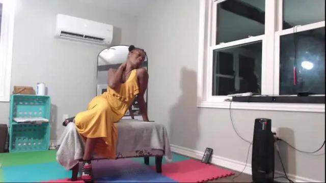 Image 11 of butt3rcup Stream on Chaturbate on 3 months ago