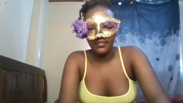 Image 3 of butt_squeeze Stream on Chaturbate on 19 months ago