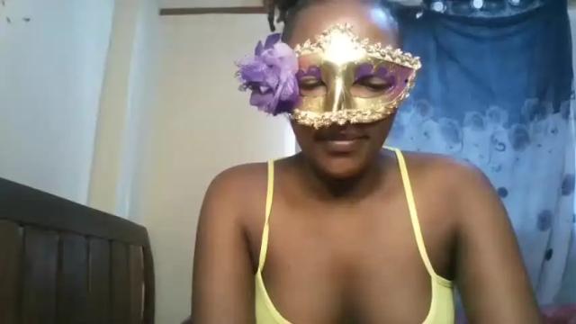 Image 6 of butt_squeeze Stream on Chaturbate on 19 months ago