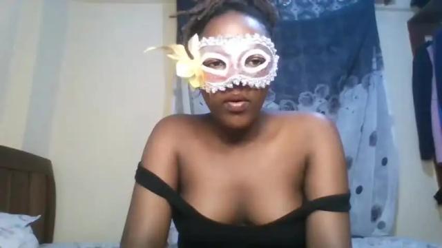 Image 11 of butt_squeeze Stream on Chaturbate on 18 months ago