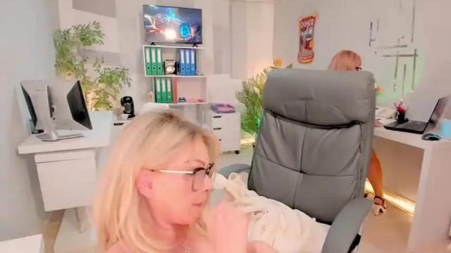 Thumbnail 2, butterflyblue_dream's Stream at Chaturbate, 1 month ago