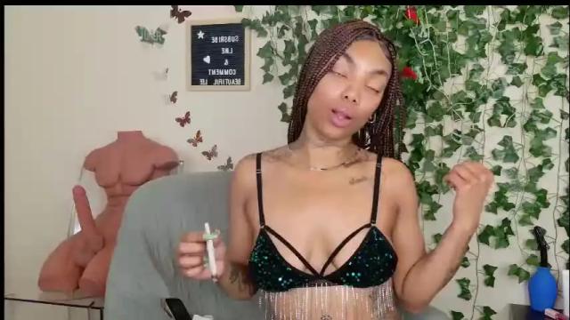 Image 10 of butterflybootyy Stream on Chaturbate on 1 month ago