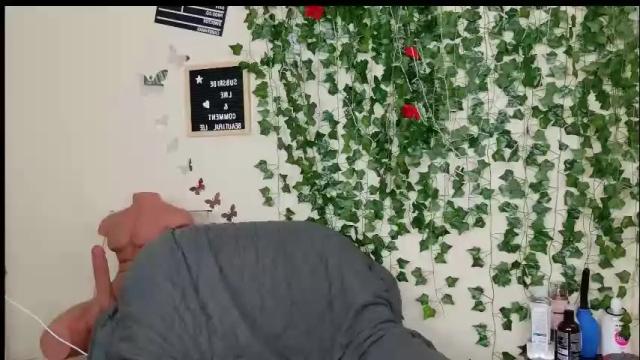 Image 2 of butterflybootyy Stream on Chaturbate on 10 days ago