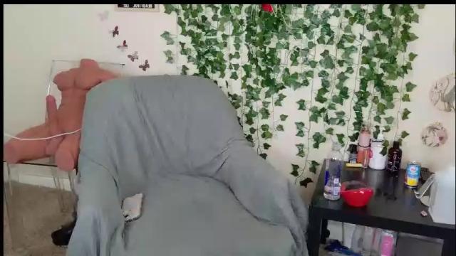 Image 2 of butterflybootyy Stream on Chaturbate on 1 day ago