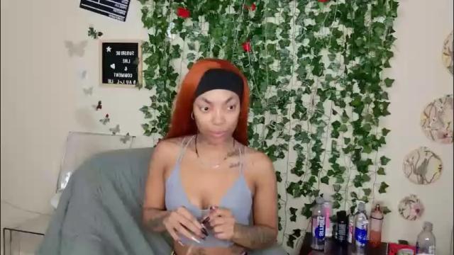 Image 4 of butterflybootyy Stream on Chaturbate on 6 days ago