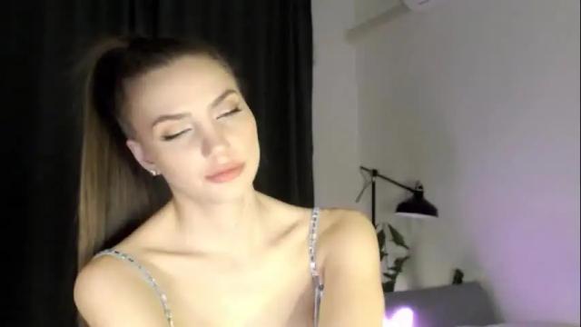 Thumbnail 1, butterflys_'s Stream at Chaturbate, 1 month ago