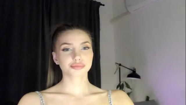 Image 6 of butterflys_ Stream on Chaturbate on 1 month ago