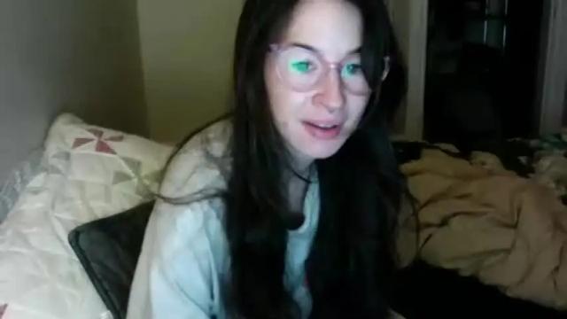 Image 2 of butternoodles Stream on Chaturbate on 18 months ago
