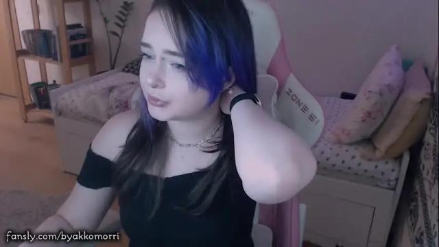 Image 2 of byakkomoriko Stream on Chaturbate on 14 days ago