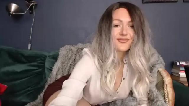 Image 4 of byrdie_love Stream on Chaturbate on 25 months ago