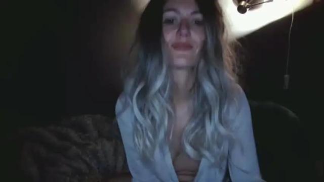 Image 2 of byrdie_love Stream on Chaturbate on 25 months ago