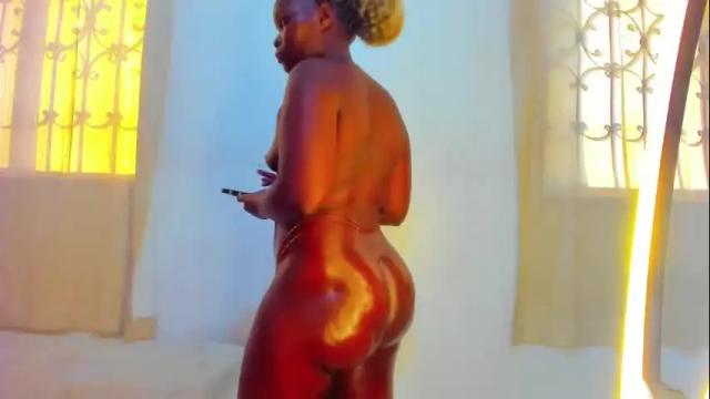 Image 11 of cadyfer Stream on Chaturbate on 9 days ago