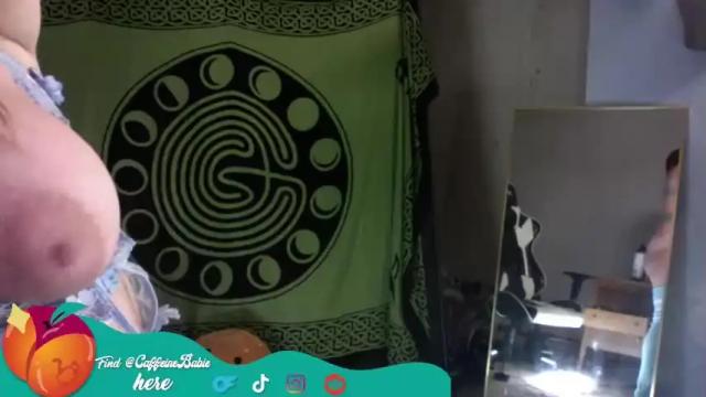Image 6 of caffeine_babie Stream on Chaturbate on 21 months ago