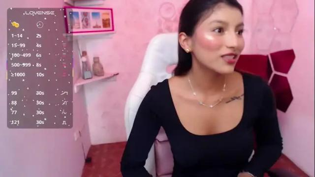 Image 3 of cailee_mansour Stream on Chaturbate on 1 month ago