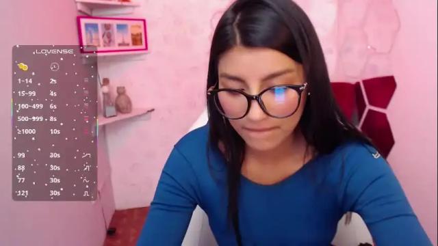 Image 4 of cailee_mansour Stream on Chaturbate on 1 month ago