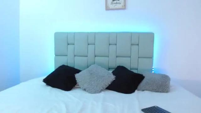 Image 10 of cailyn_briona Stream on Chaturbate on 14 months ago
