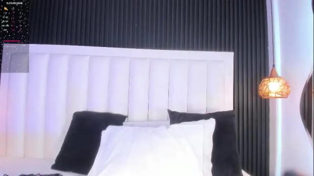 Image 2 of caitlyncouper Stream on Chaturbate on 1 month ago