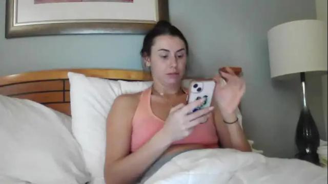Image 8 of calicambri Stream on Chaturbate on 20 months ago