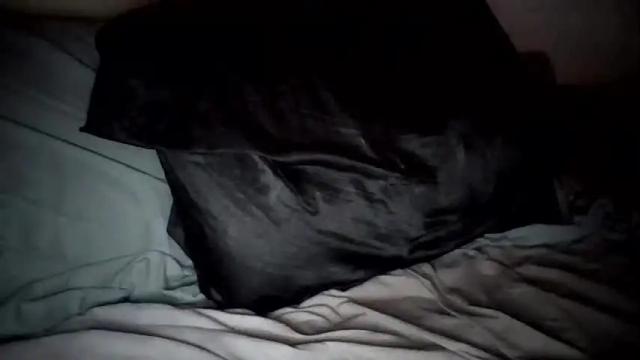 Image 11 of caligirl310r Stream on Chaturbate on 1 month ago