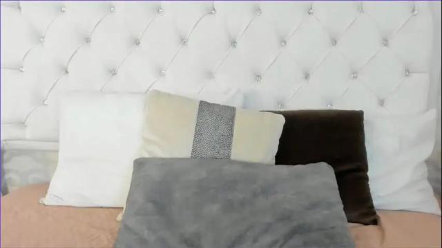 Image 7 of caliope_lee Stream on Chaturbate on 20 months ago