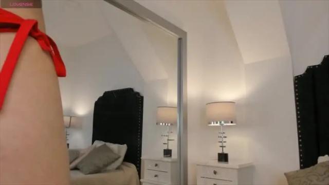 Image 7 of caliope_lee Stream on Chaturbate on 13 months ago