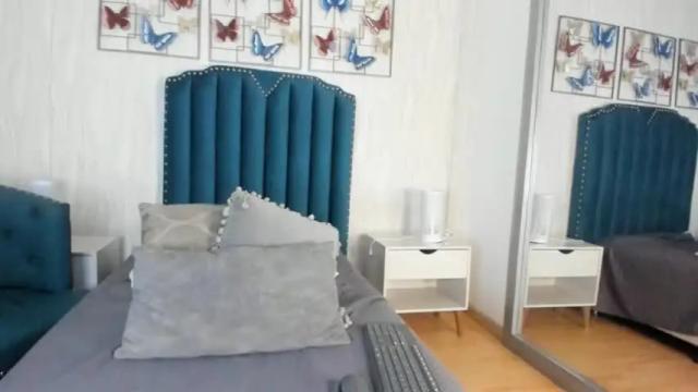 Image 2 of caliope_lee Stream on Chaturbate on 13 months ago