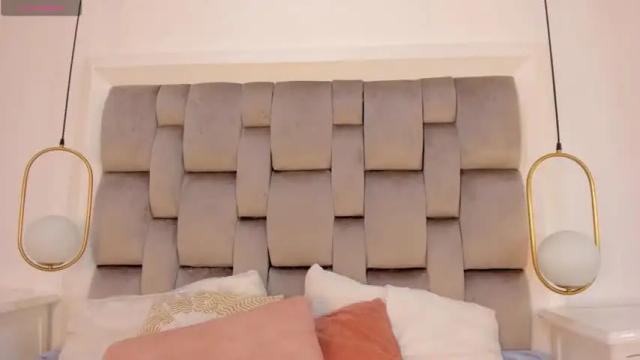 Image 2 of caliope_lee Stream on Chaturbate on 13 months ago