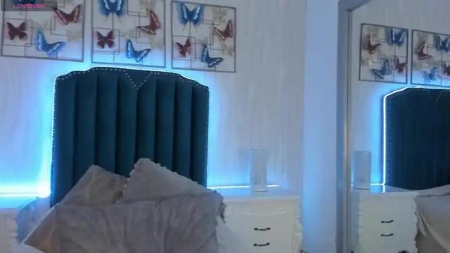 Image 2 of caliope_lee Stream on Chaturbate on 13 months ago