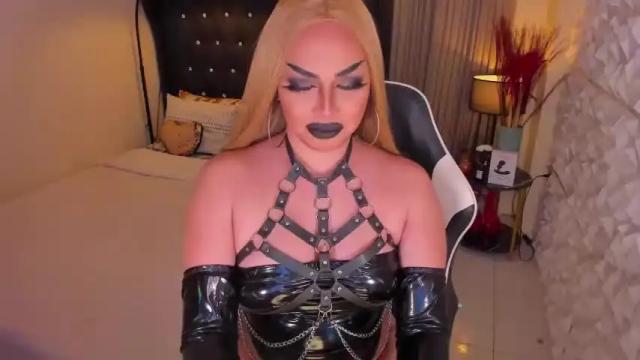 Image 4 of calista_palmer Stream on Chaturbate on 16 months ago