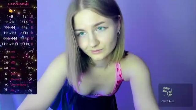 Image 8 of call_me_babydoll Stream on Chaturbate on 21 months ago