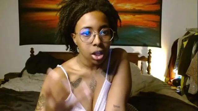 Image 2 of call_me_hedone Stream on Chaturbate on 1 month ago